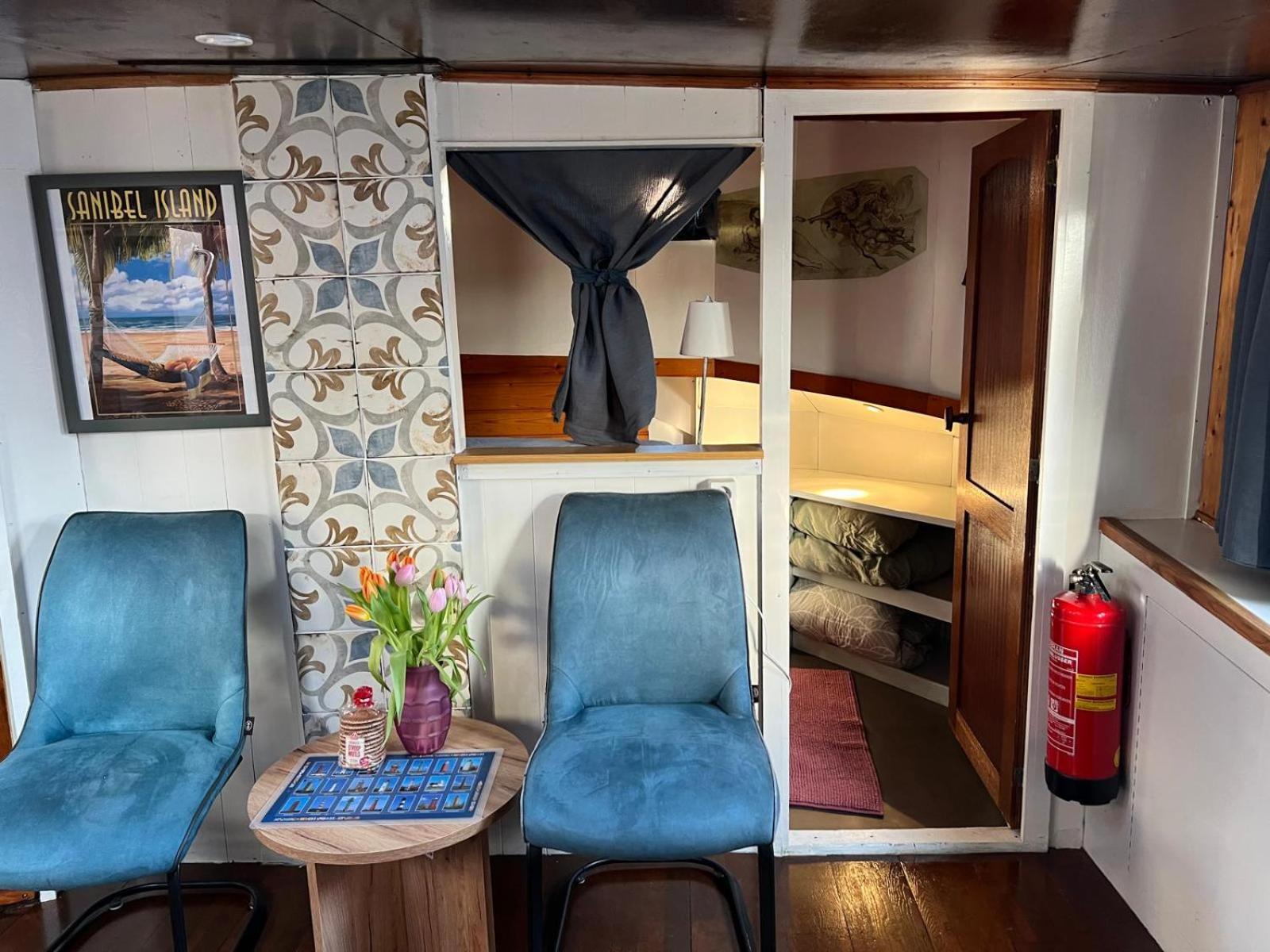 B&B Teddy "Prachtig Authentiek Woonschip Uit 1912, 15 Minuten Van Amsterdam" Wormer Buitenkant foto